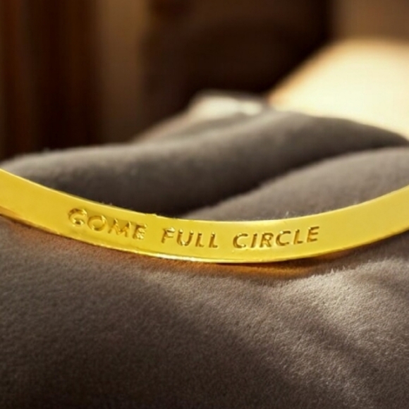 Kate Spade Gold Bangle Bracelet with Dustbag - Picture 4 of 4